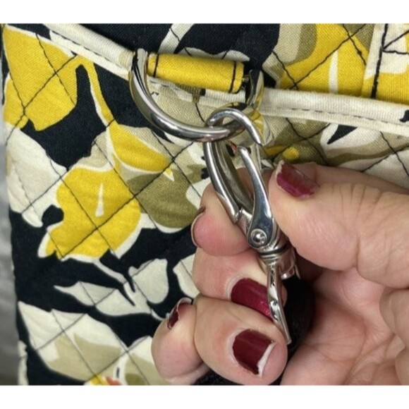 Vera Bradley Laptop Case Retired Dogwood Hard Shell Quilted Yellow Black Multi - Picture 5 of 10